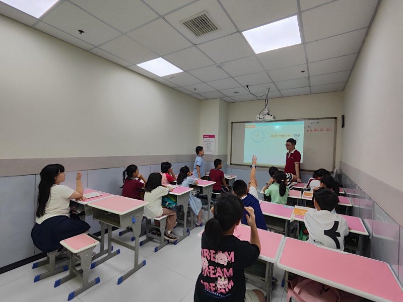 公务员考试培训选购指南:助你轻松迈入政府殿堂